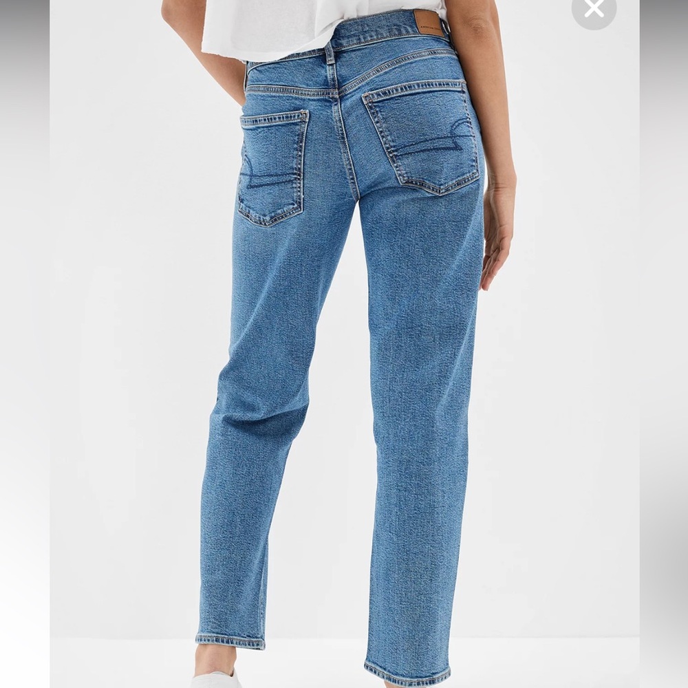 American Eagle 90s high rise straight jeans - Picture 2 of 6
